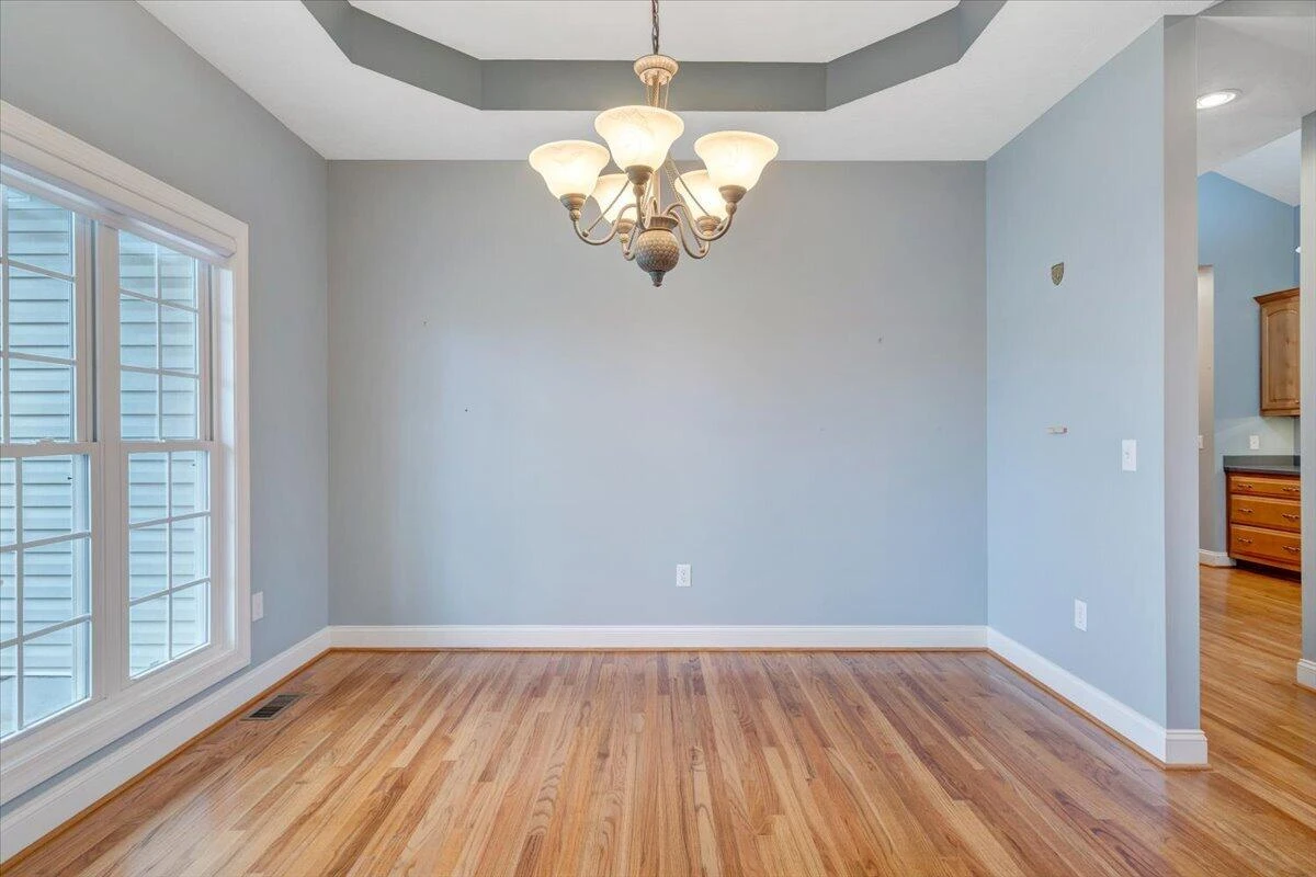 275 Chestnut Creek DR - Photo 12