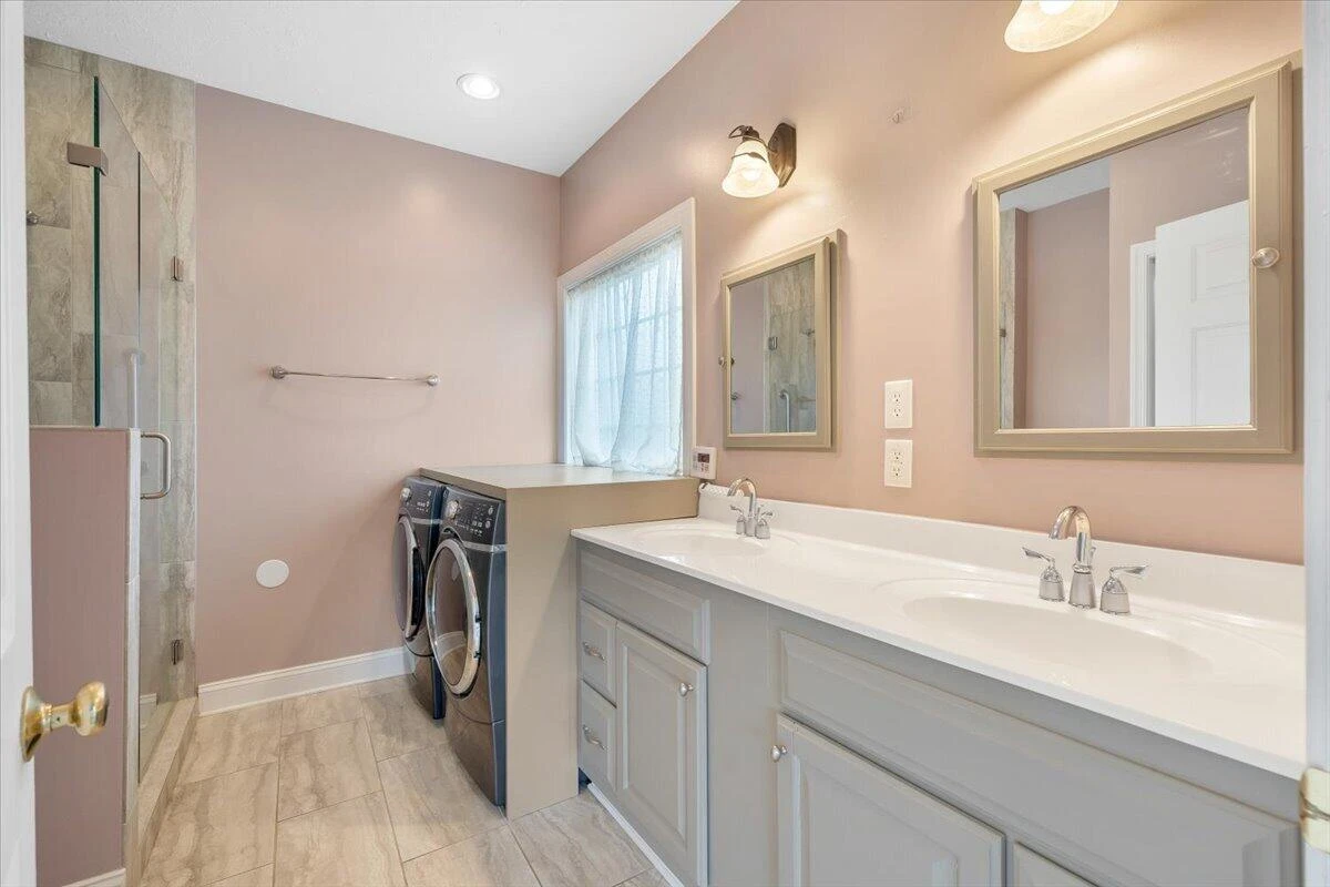 275 Chestnut Creek DR - Photo 34