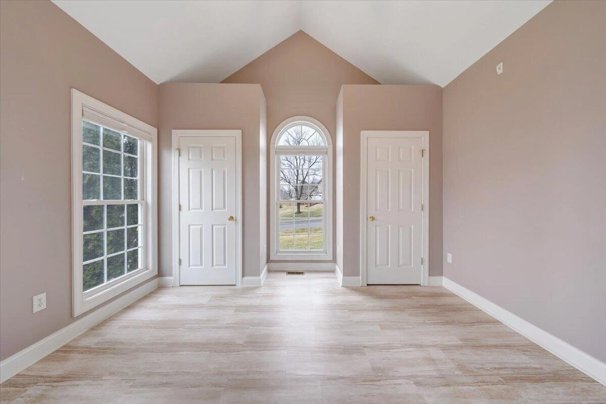 275 Chestnut Creek DR - Photo 39