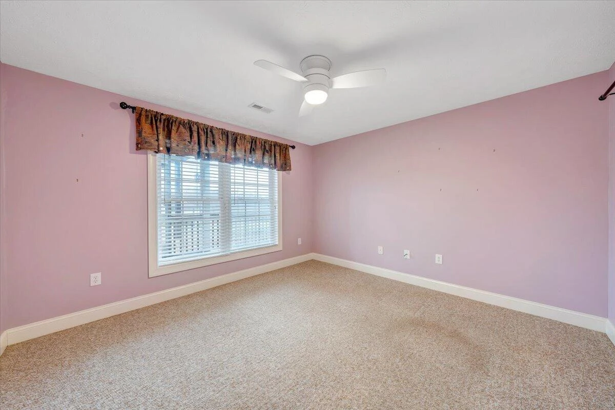 275 Chestnut Creek DR - Photo 56