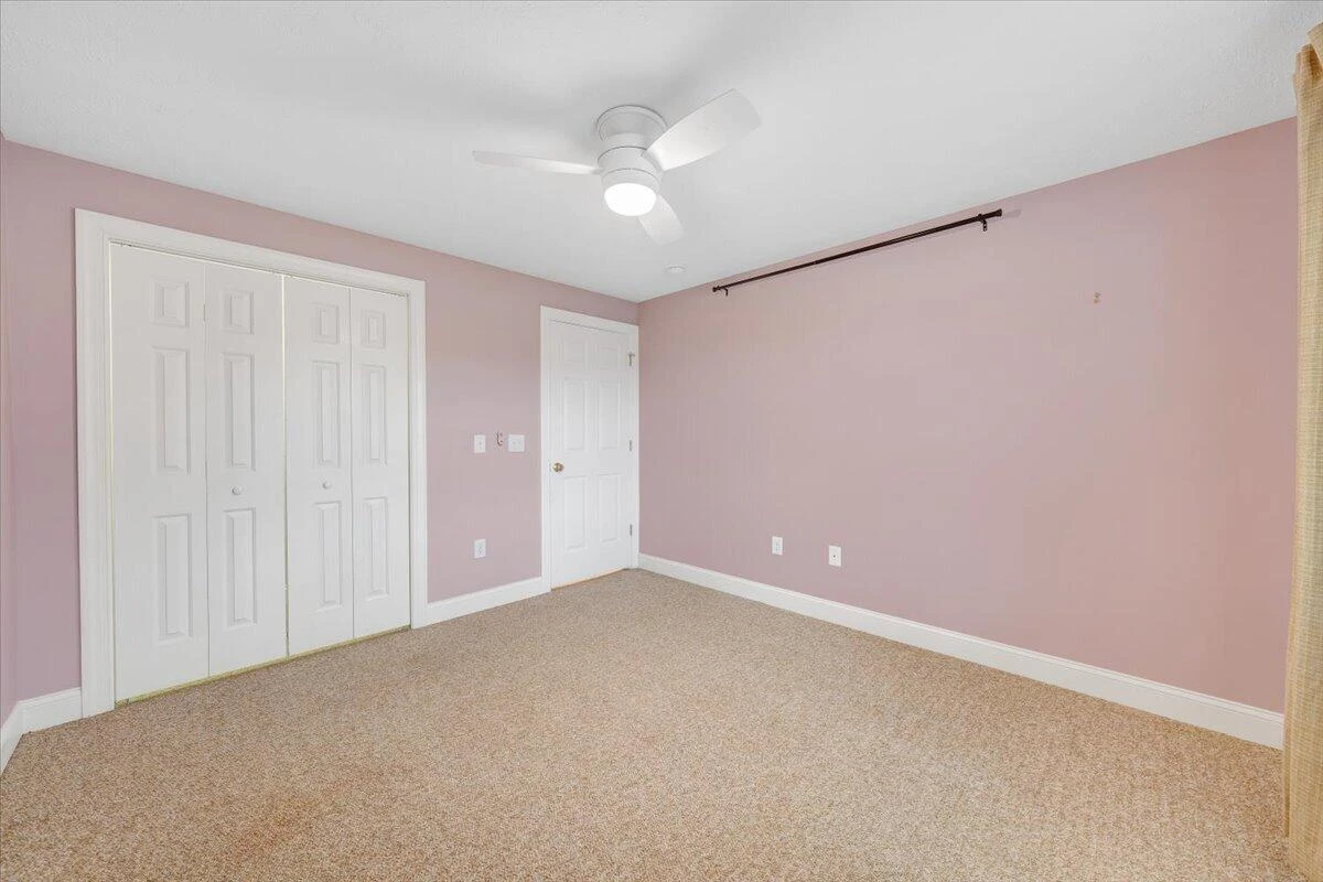 275 Chestnut Creek DR - Photo 59