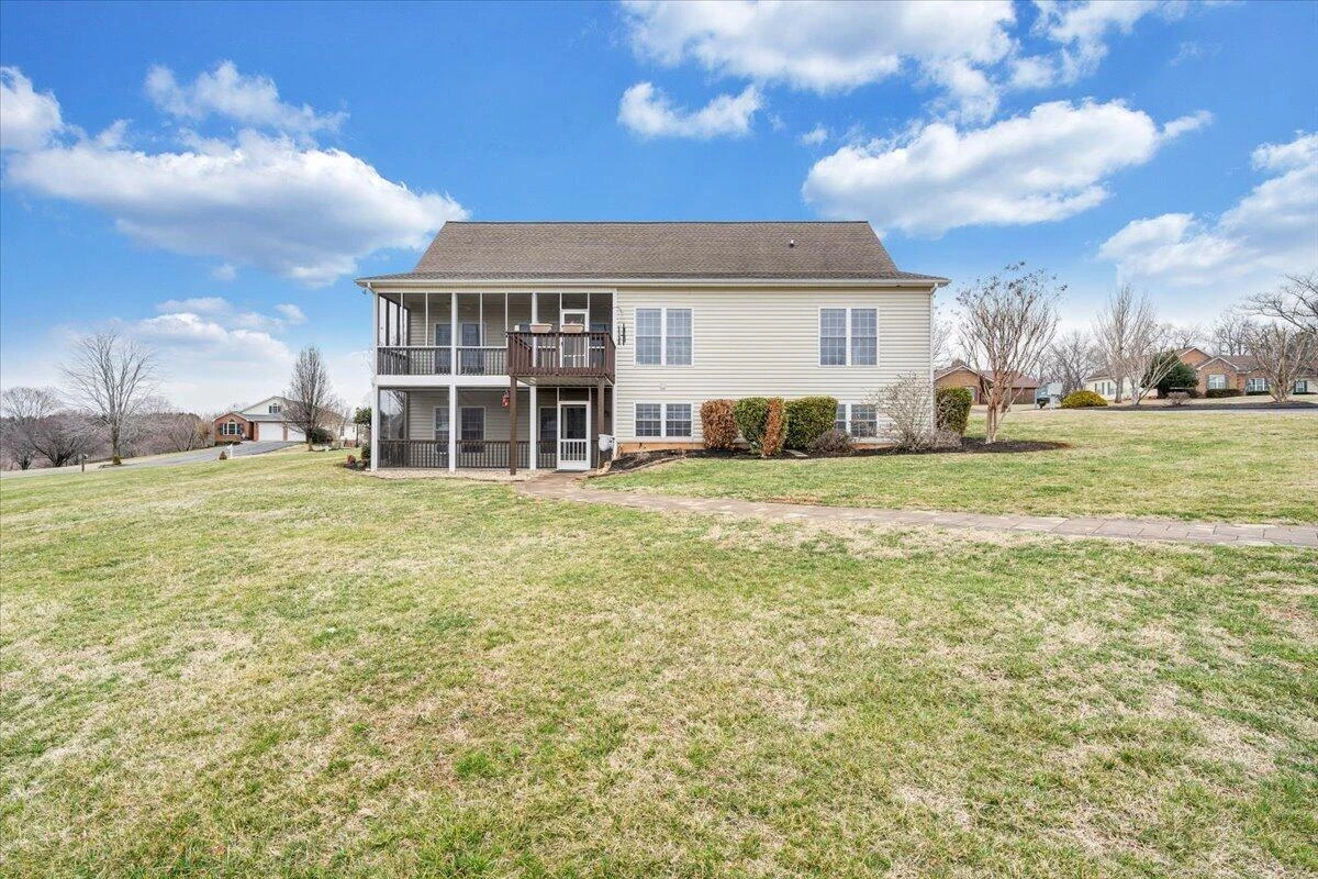 275 Chestnut Creek DR - Photo 79