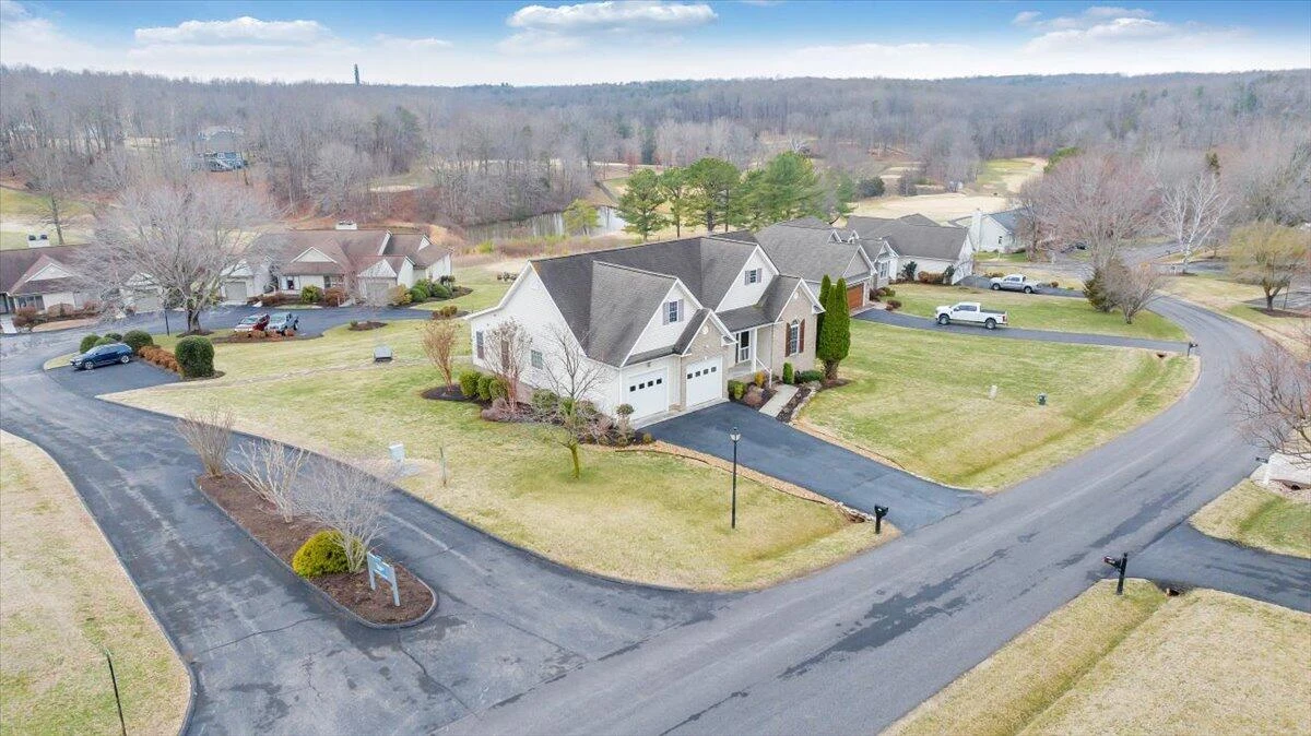 275 Chestnut Creek DR - Photo 89