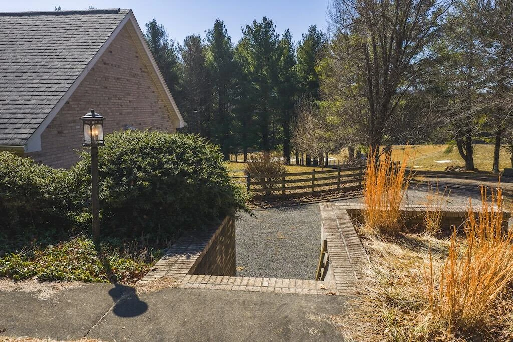 494 Soapstone Hill RD - Photo 46
