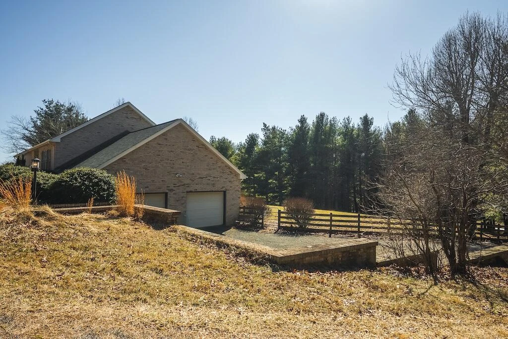 494 Soapstone Hill RD - Photo 71