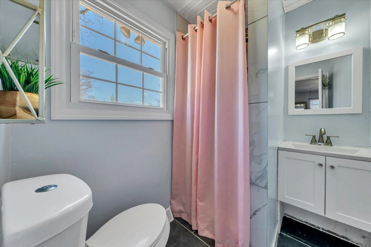 5572 Ambassador DR - Photo 21