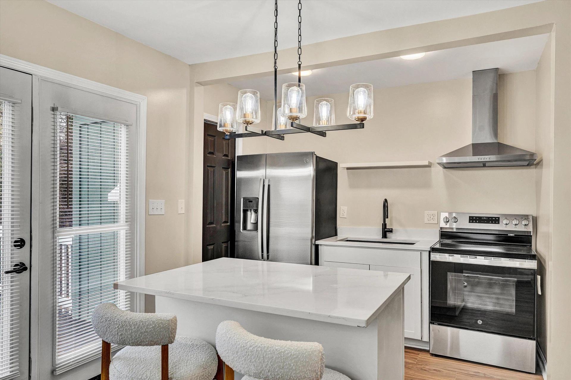 917 McDowell AVE - Photo 12