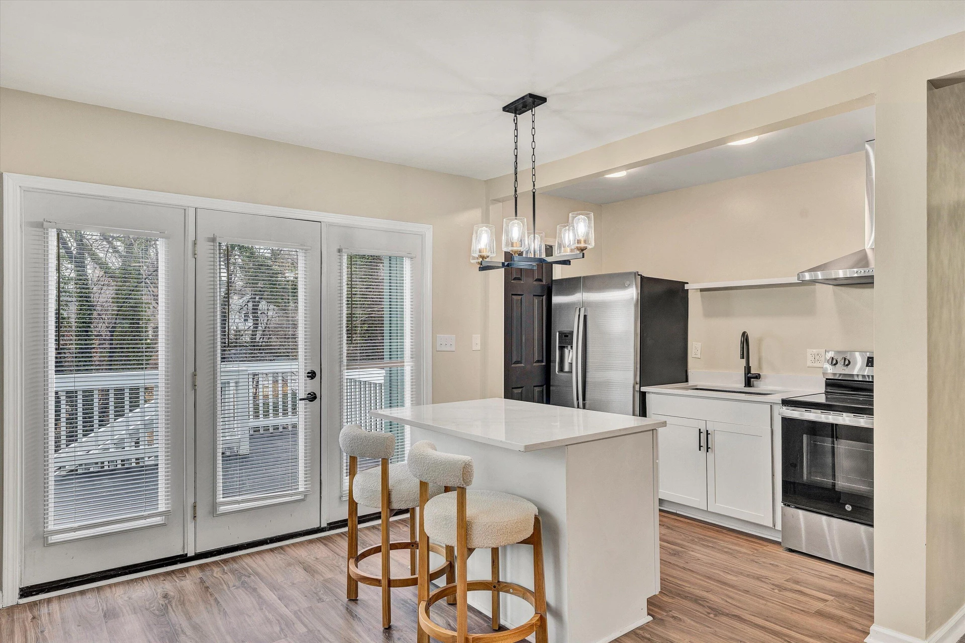917 McDowell AVE - Photo 13