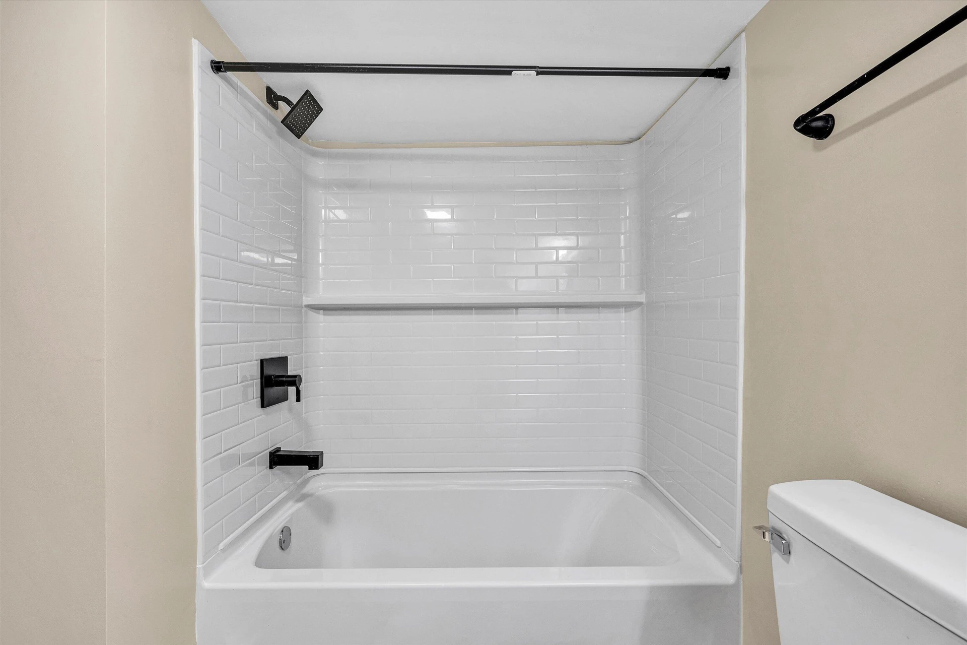 917 McDowell AVE - Photo 26