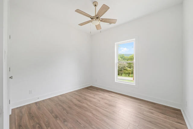 0000 Haymakertown - Photo 10