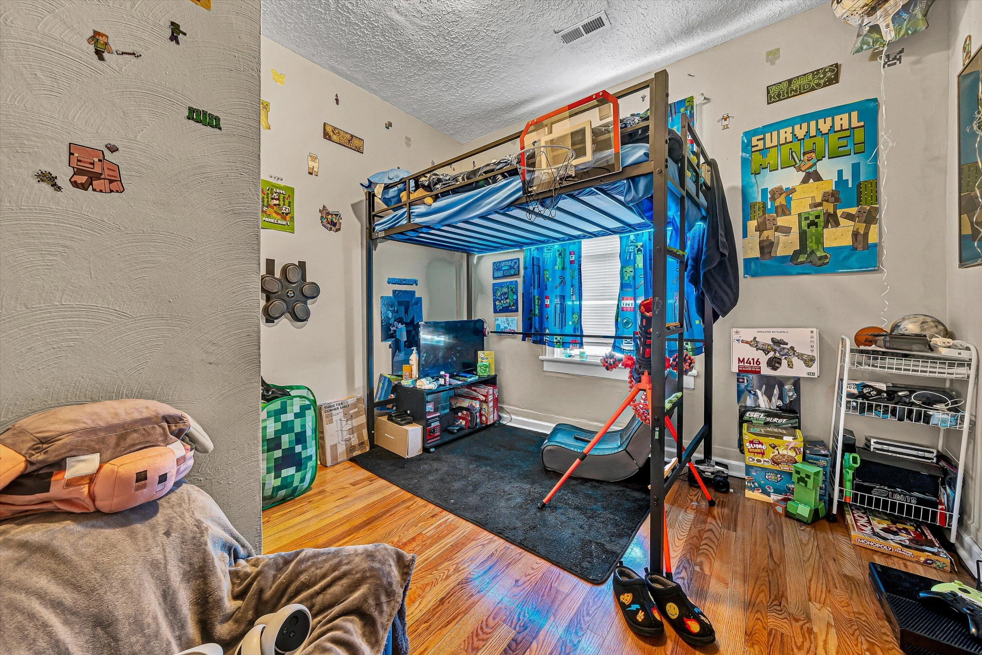 703 ELM AVE - Photo 16
