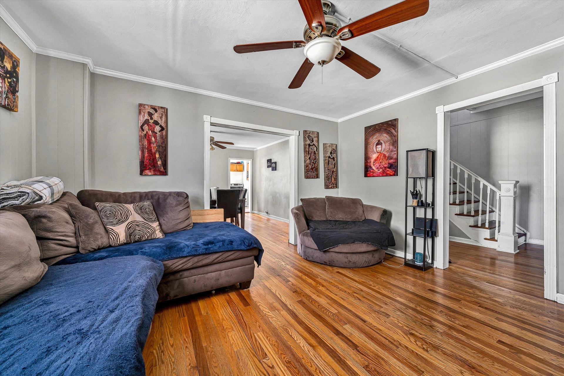 703 ELM AVE - Photo 4