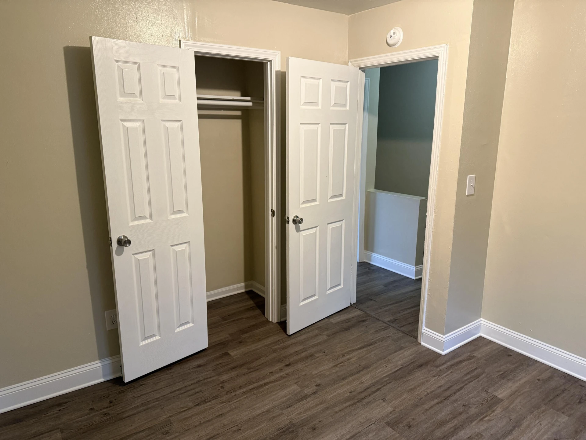 1634 Eastern AVE - Photo 16