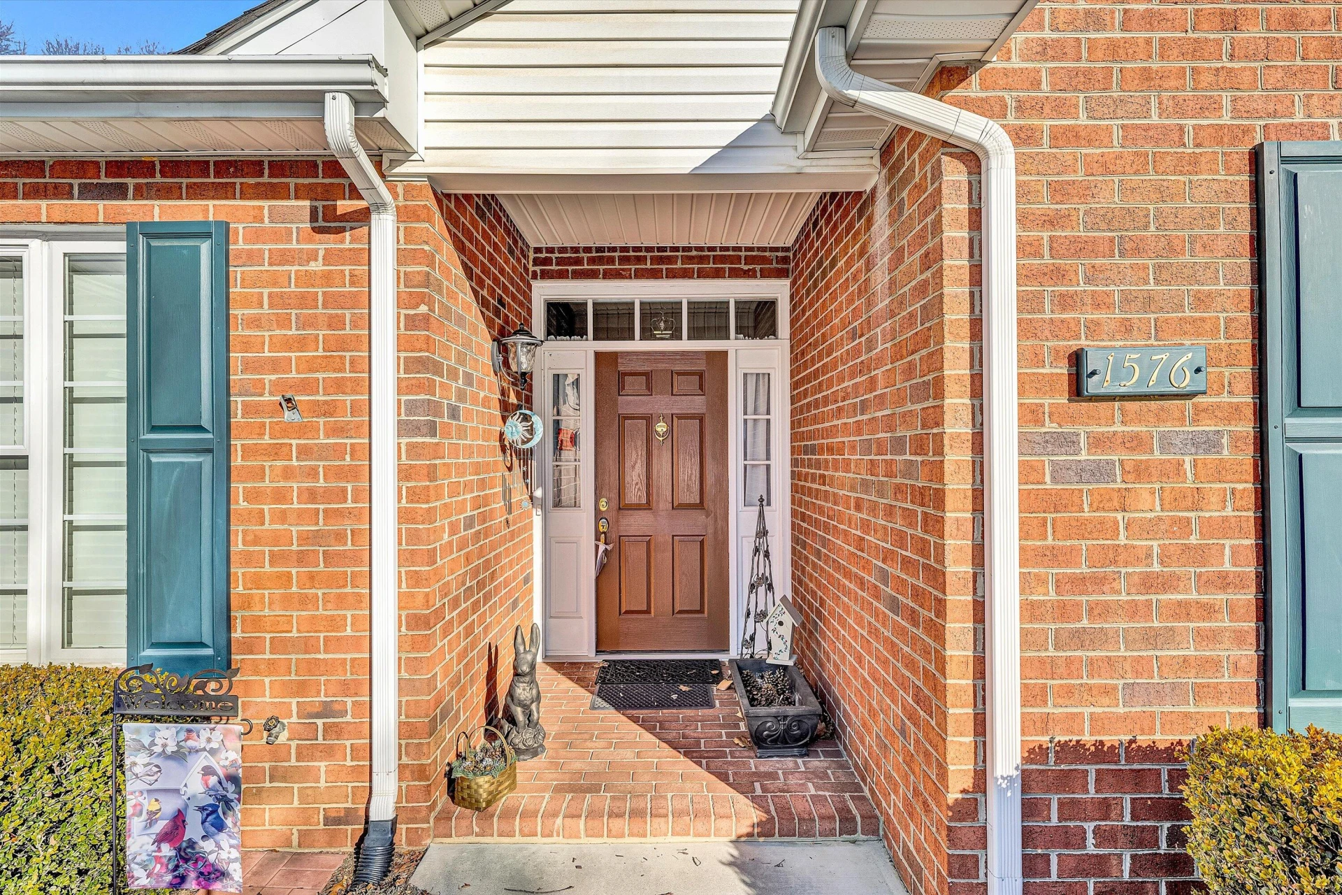 1576 ROSEWALK LN - Photo 4