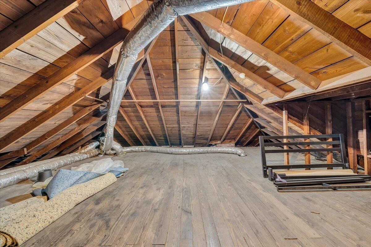539 Rutherford AVE - Photo 13