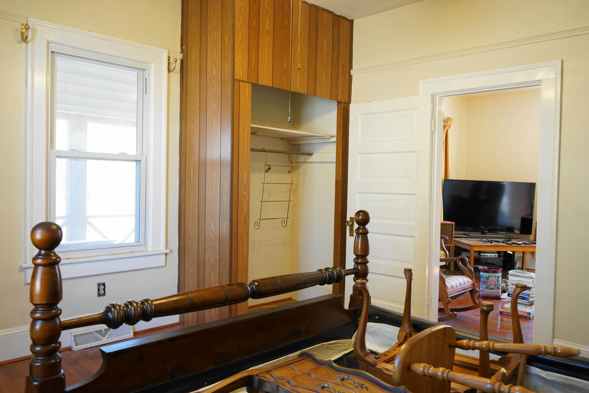 2230 Overlook RD - Photo 11