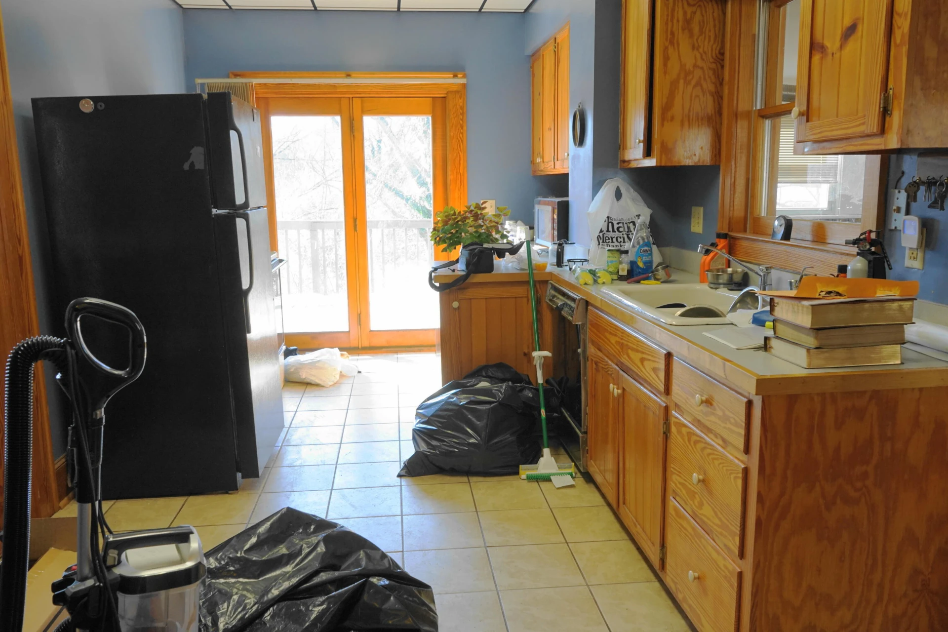 2230 Overlook RD - Photo 21