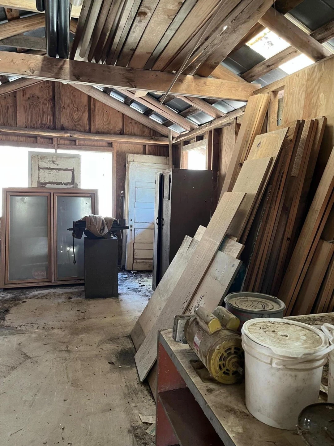 9737 Pine Forest RD - Photo 28