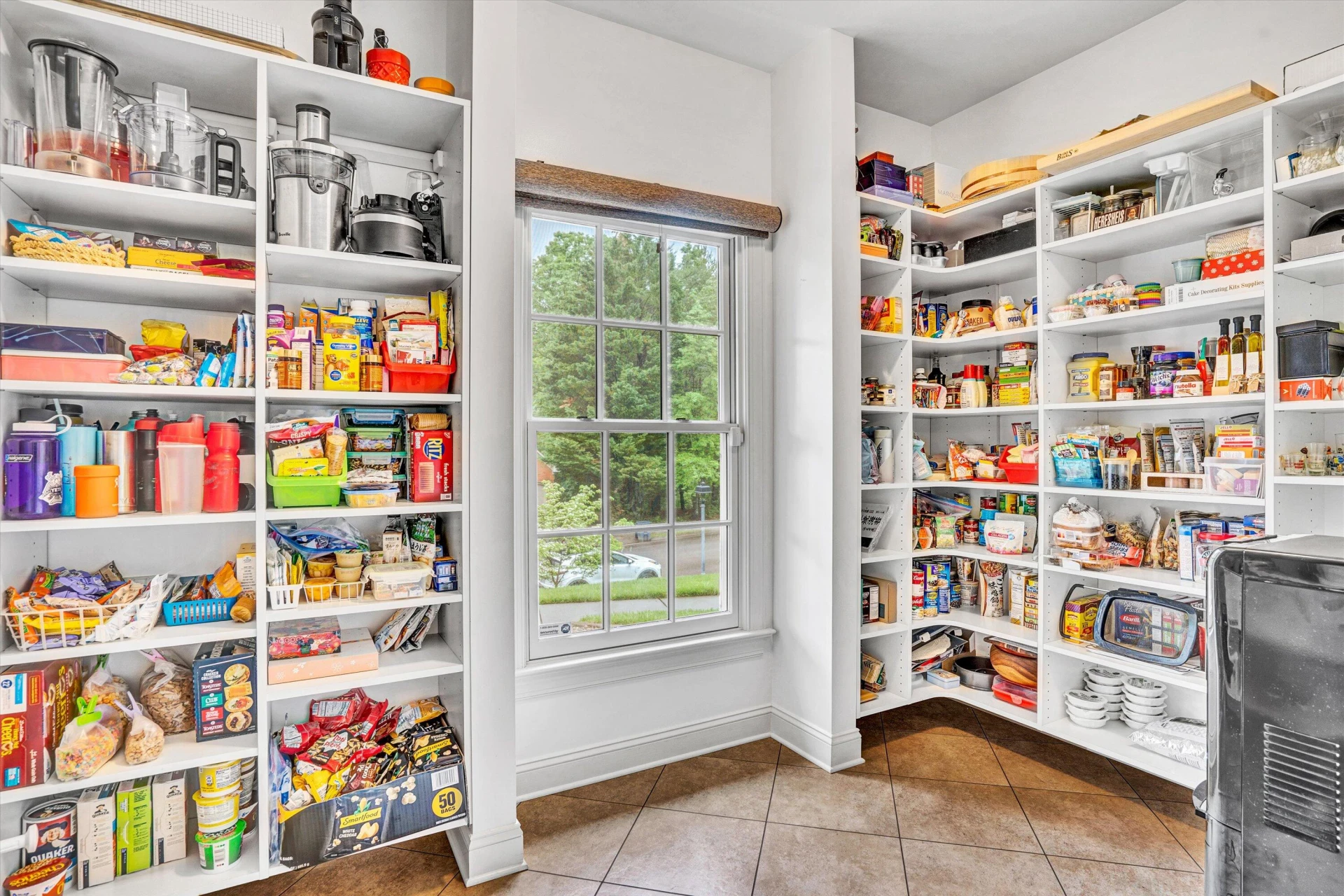 3707 Wellington DR - Photo 28