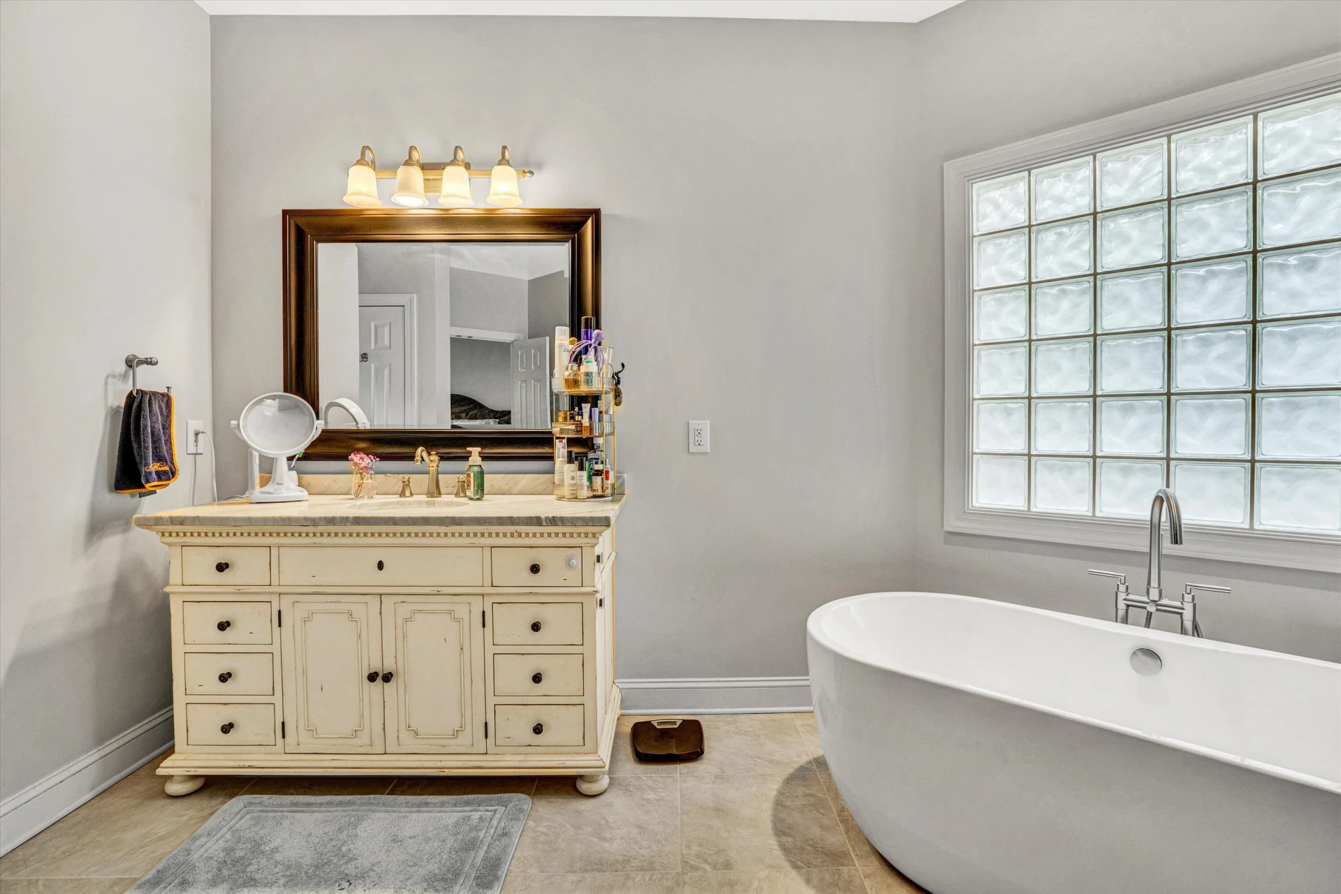 3707 Wellington DR - Photo 38