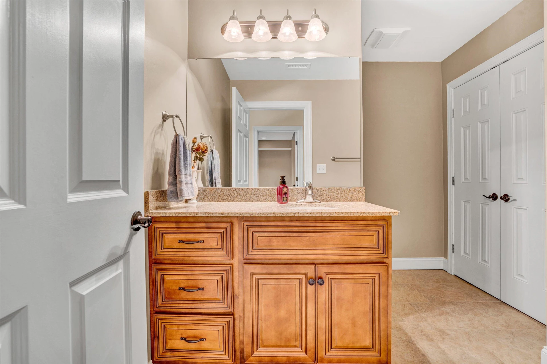 3707 Wellington DR - Photo 64