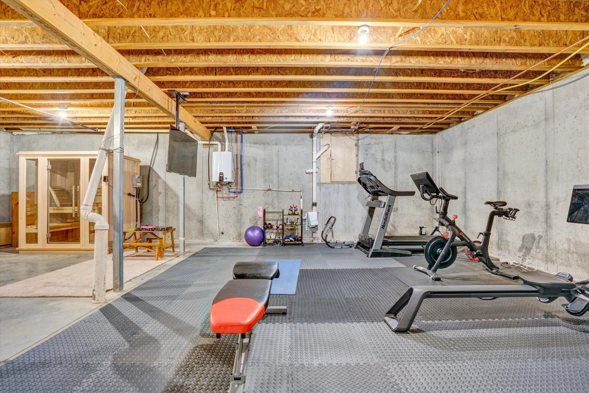 3707 Wellington DR - Photo 71