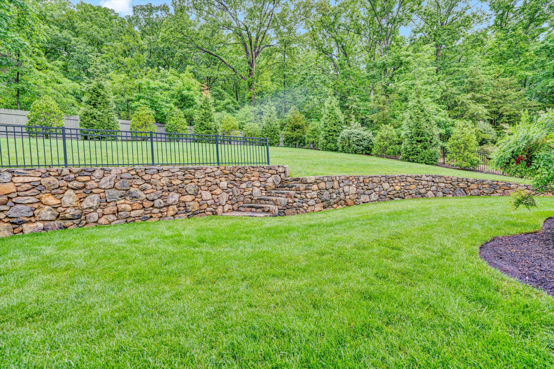 3707 Wellington DR - Photo 74