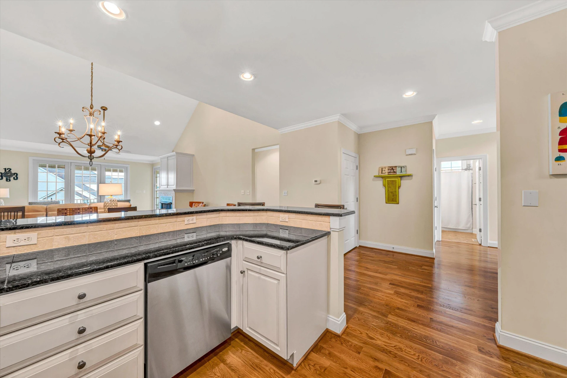 355 Haley Scott DR - Photo 20