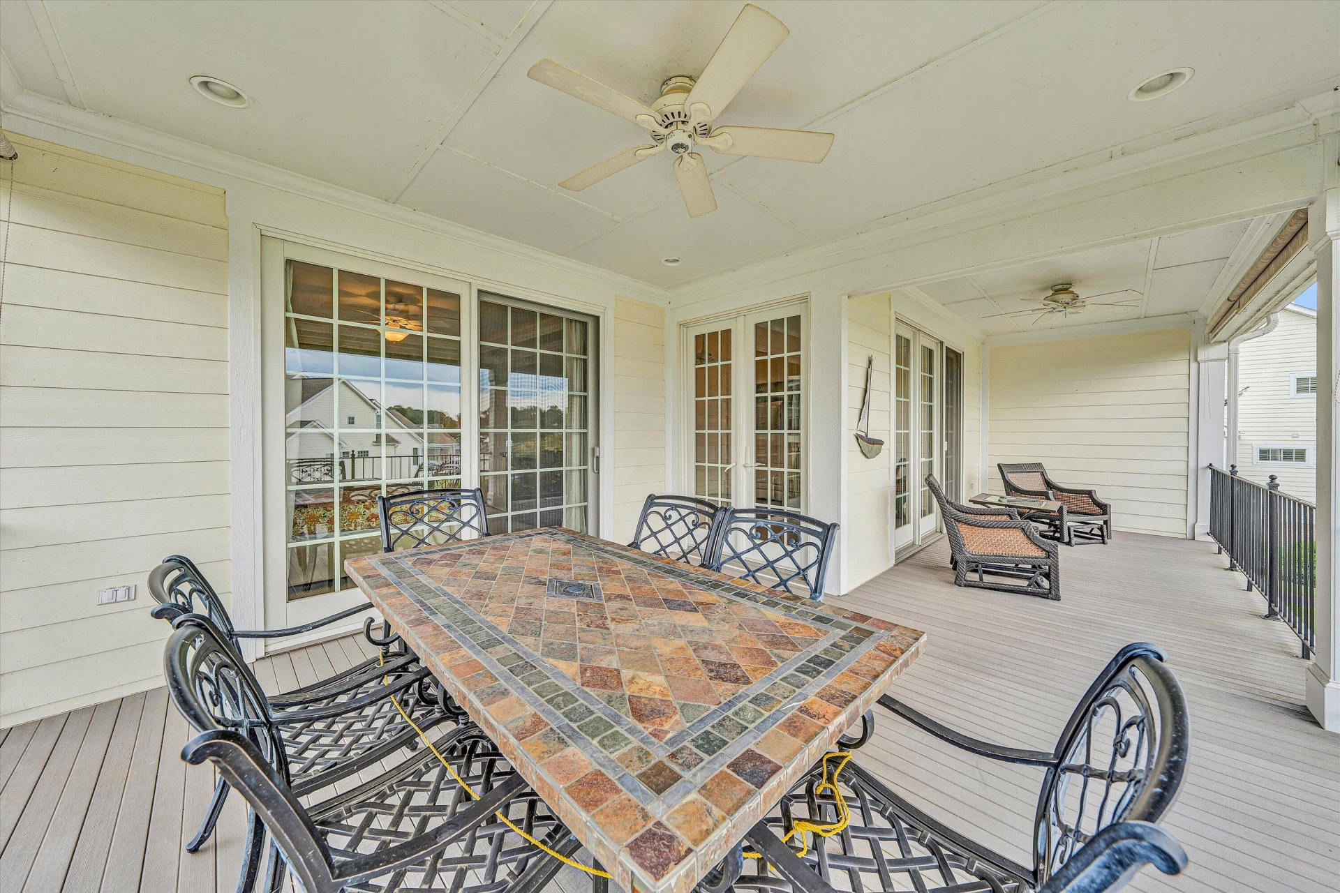 355 Haley Scott DR - Photo 28