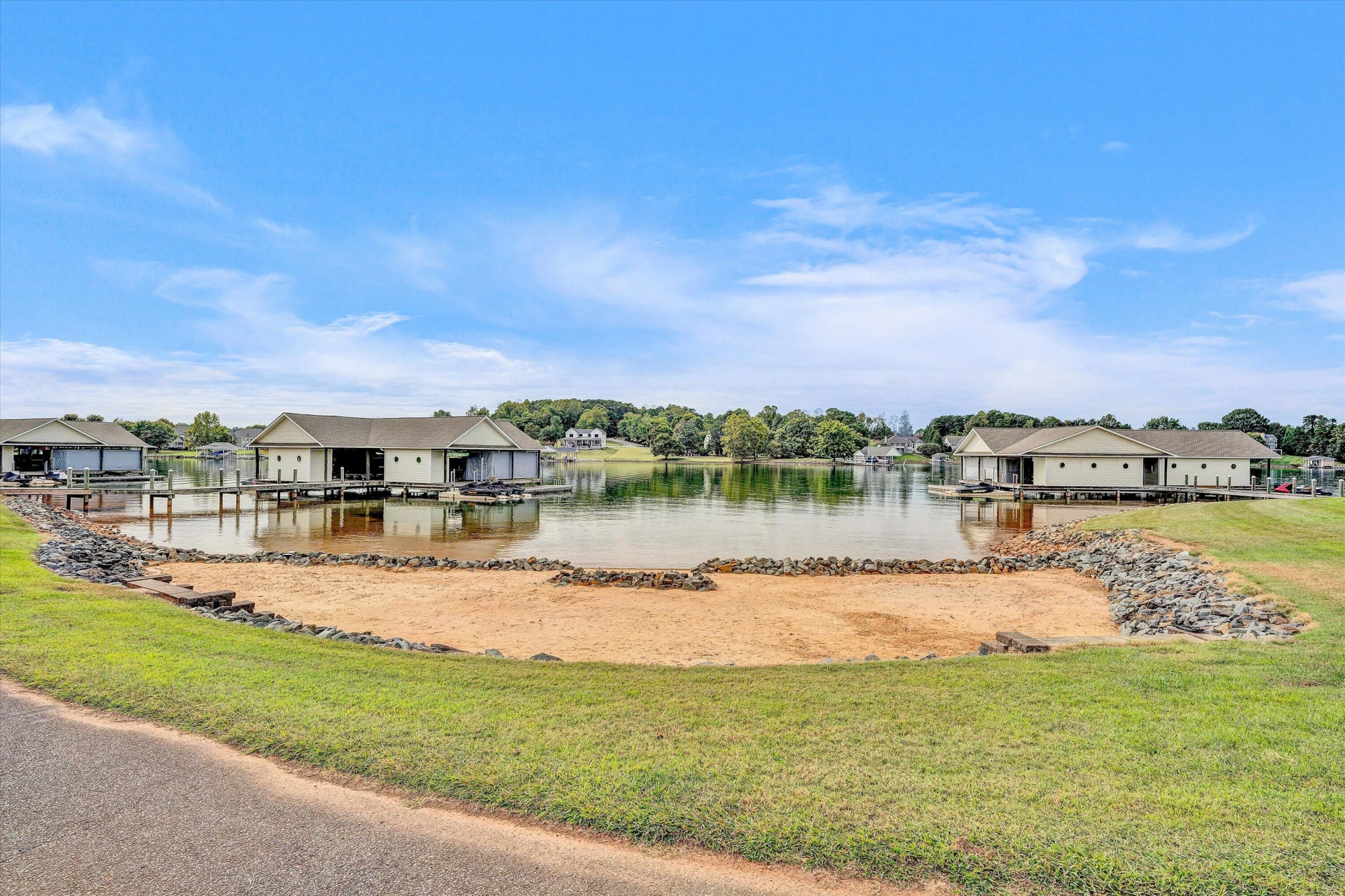 355 Haley Scott DR - Photo 56
