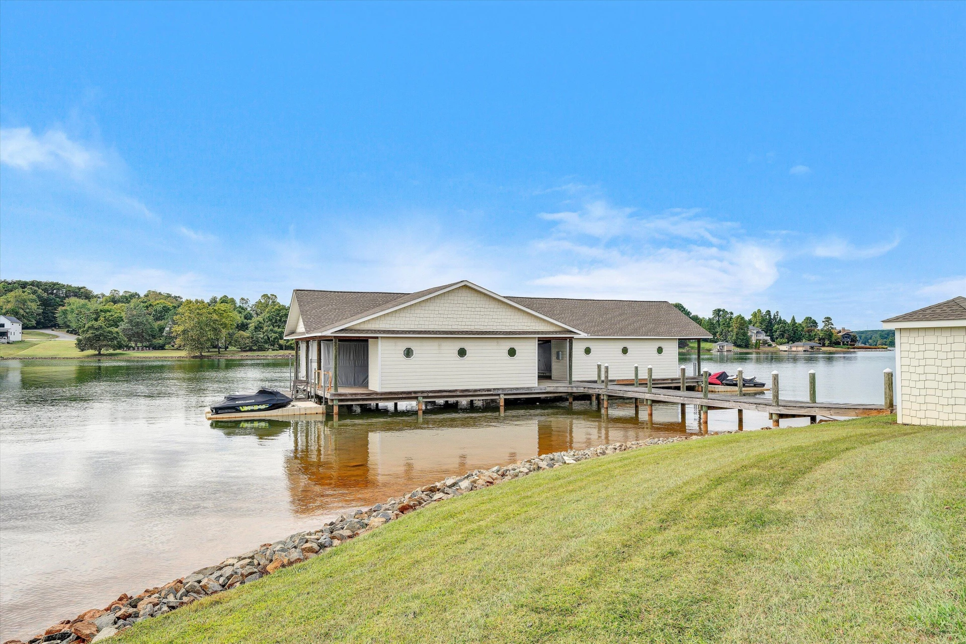 355 Haley Scott DR - Photo 59