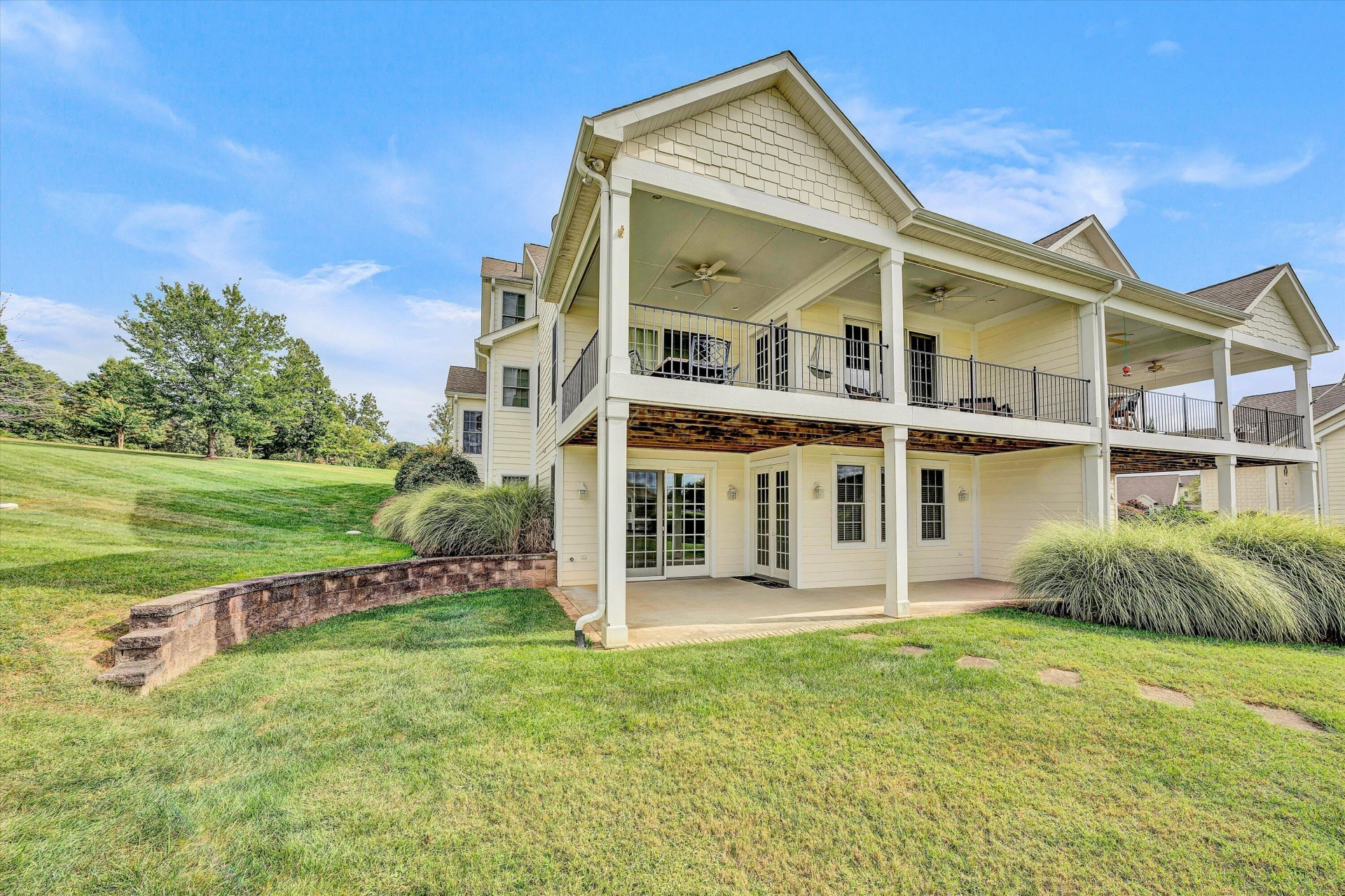 355 Haley Scott DR - Photo 10