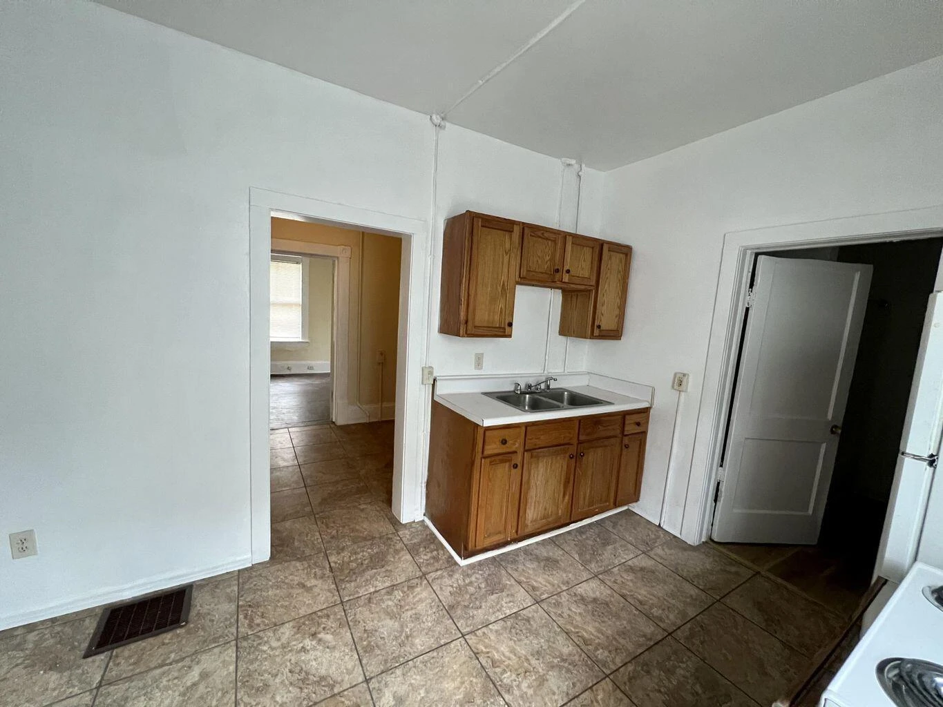 1114 LAFAYETTE BLVD - Photo 16