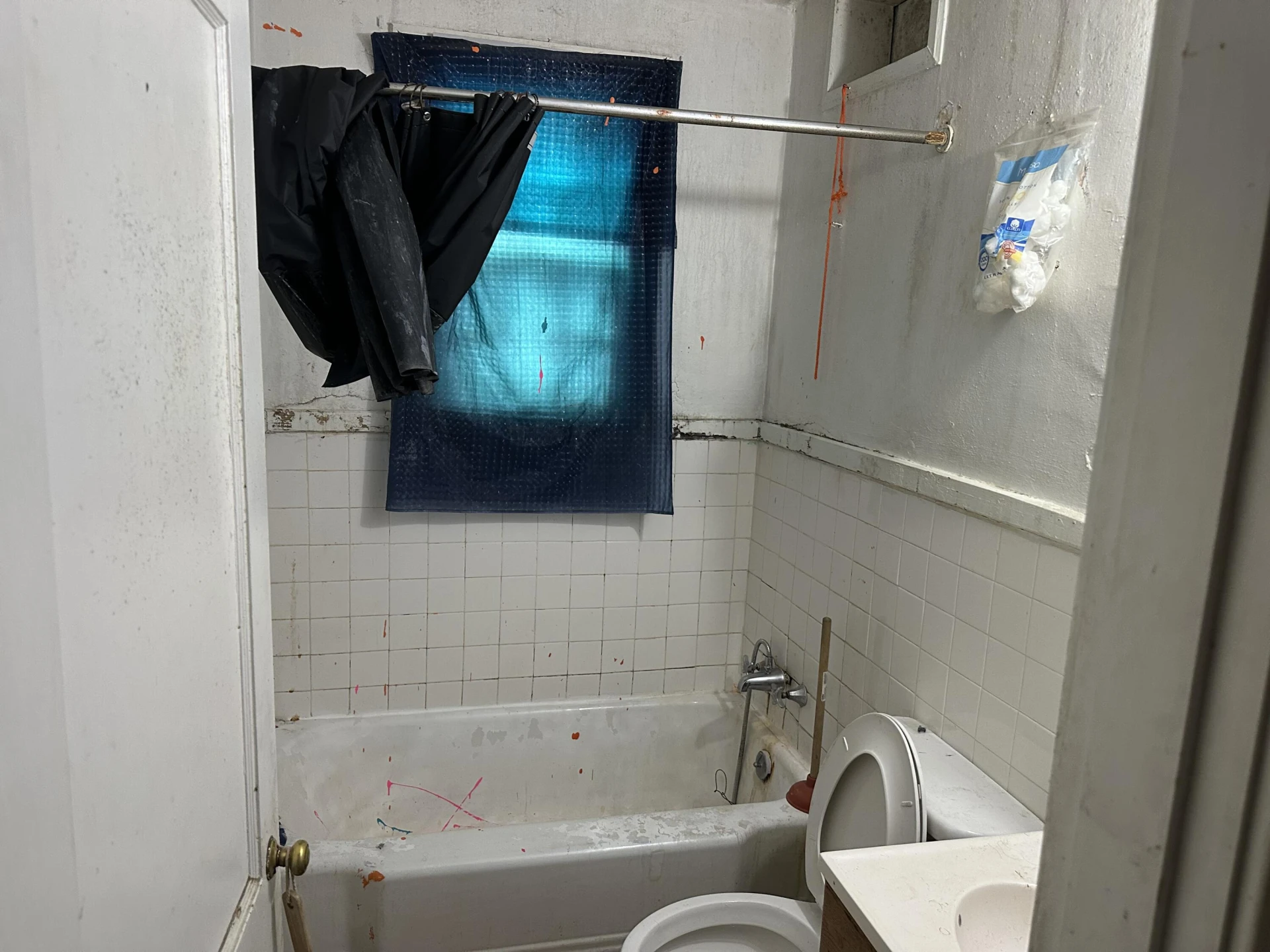 1522 Grayson AVE - Photo 5