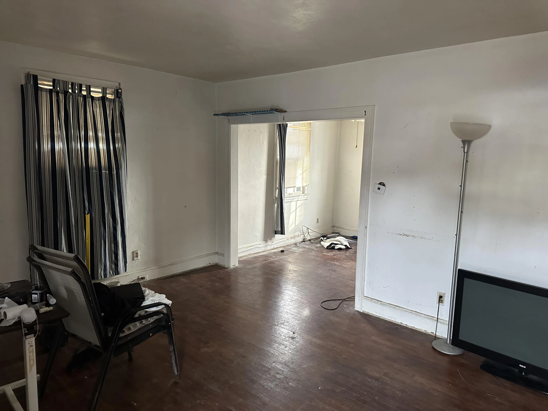 1522 Grayson AVE - Photo 7