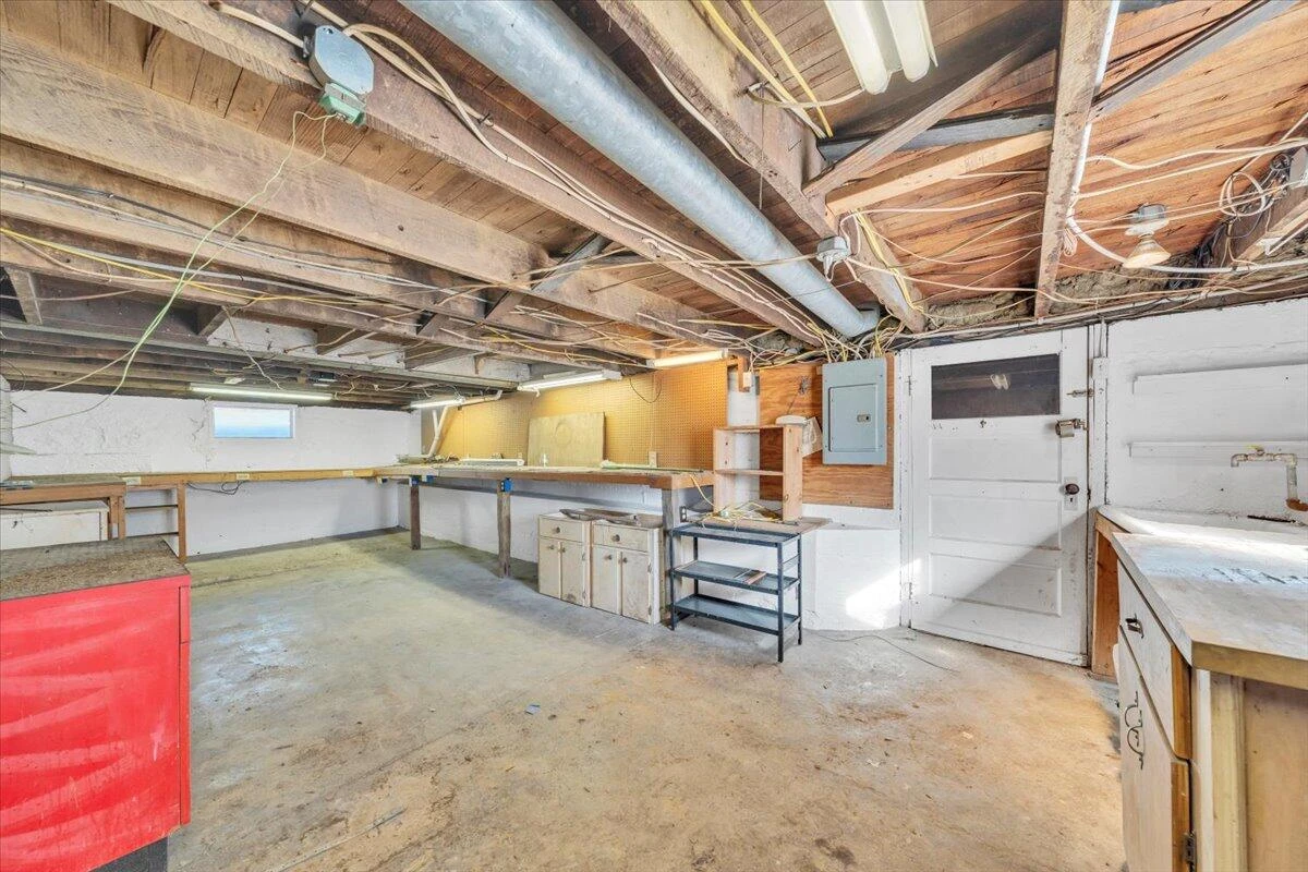 411 Cleveland AVE - Photo 38