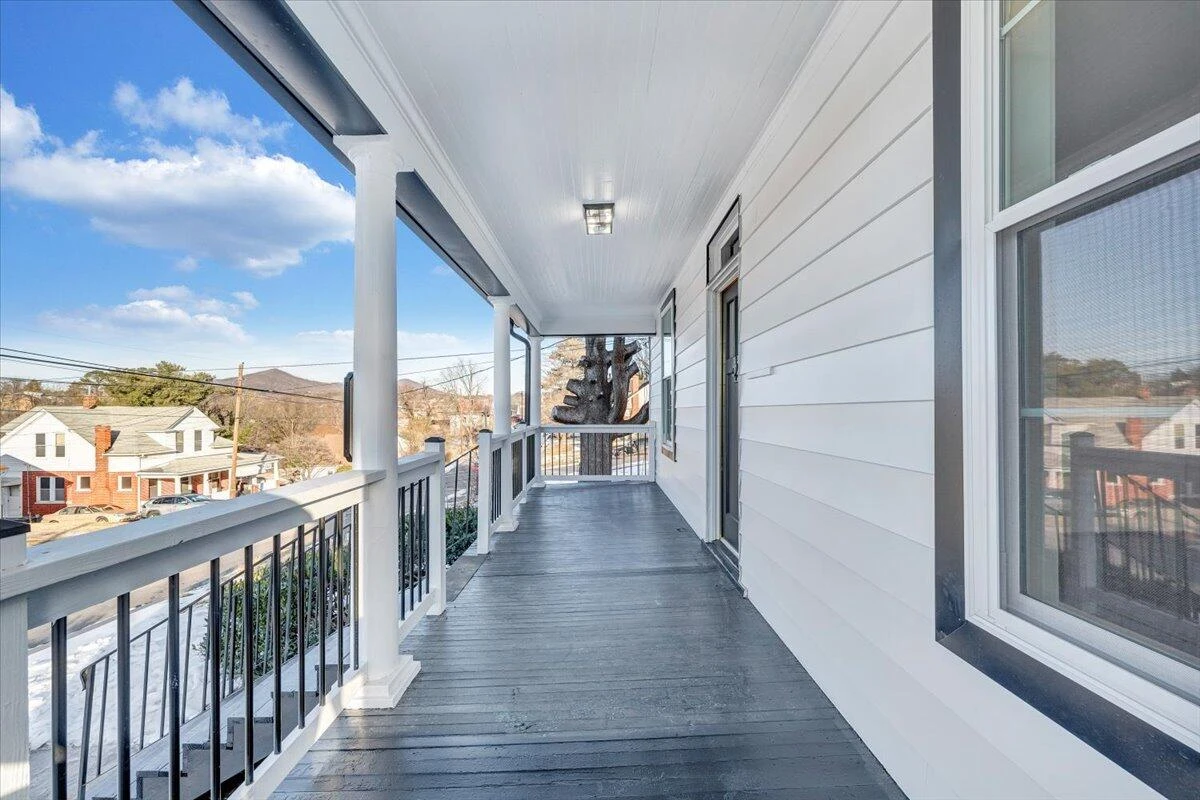 411 Cleveland AVE - Photo 4