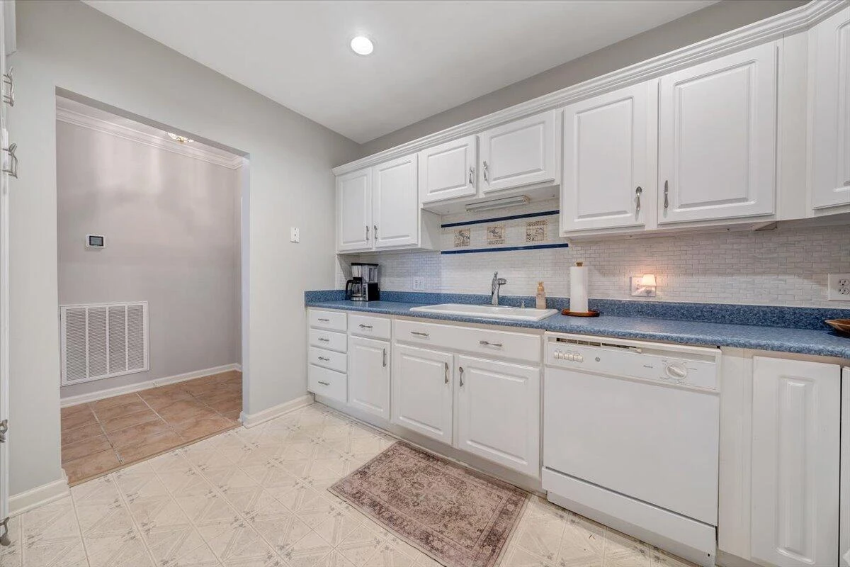 4448 PHEASANT RIDGE RD #304 - Photo 28