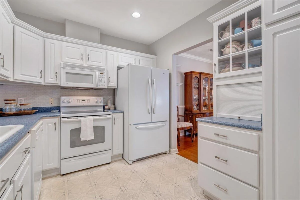 4448 PHEASANT RIDGE RD #304 - Photo 30