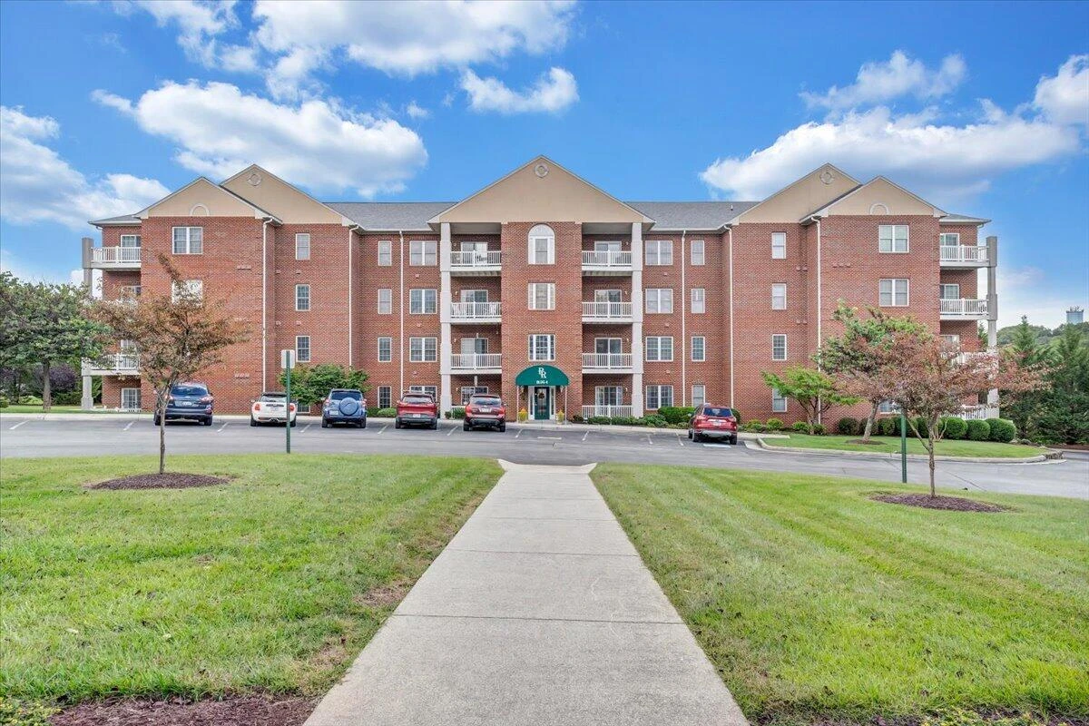 4448 PHEASANT RIDGE RD #304 - Photo 66