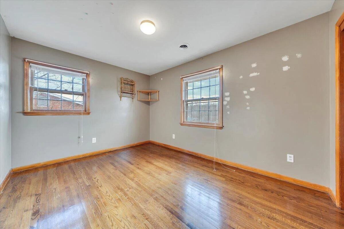 169 TAMPA DR - Photo 15