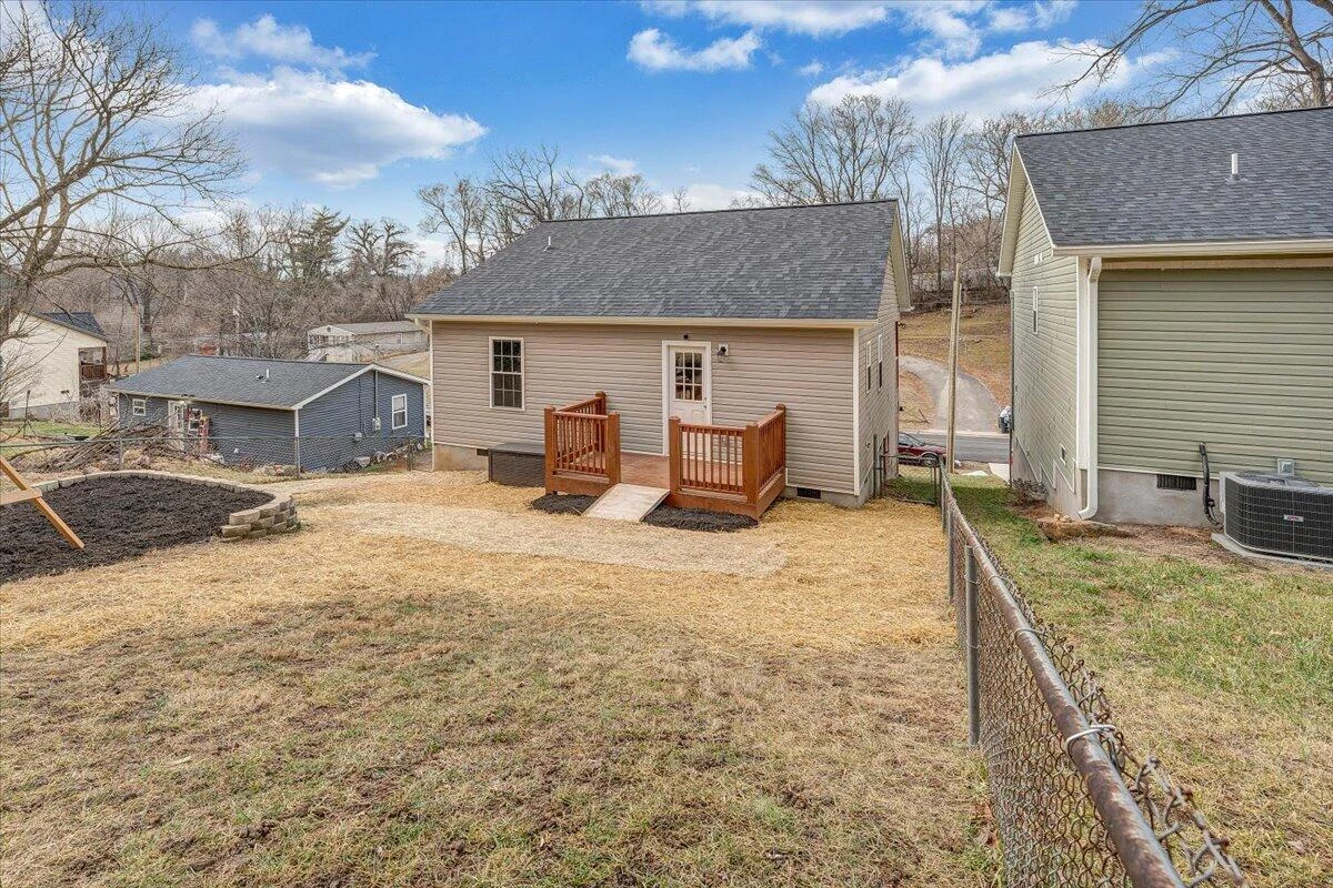 1427 Varnell AVE - Photo 30