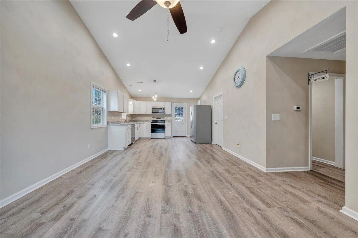 1427 Varnell AVE - Photo 7