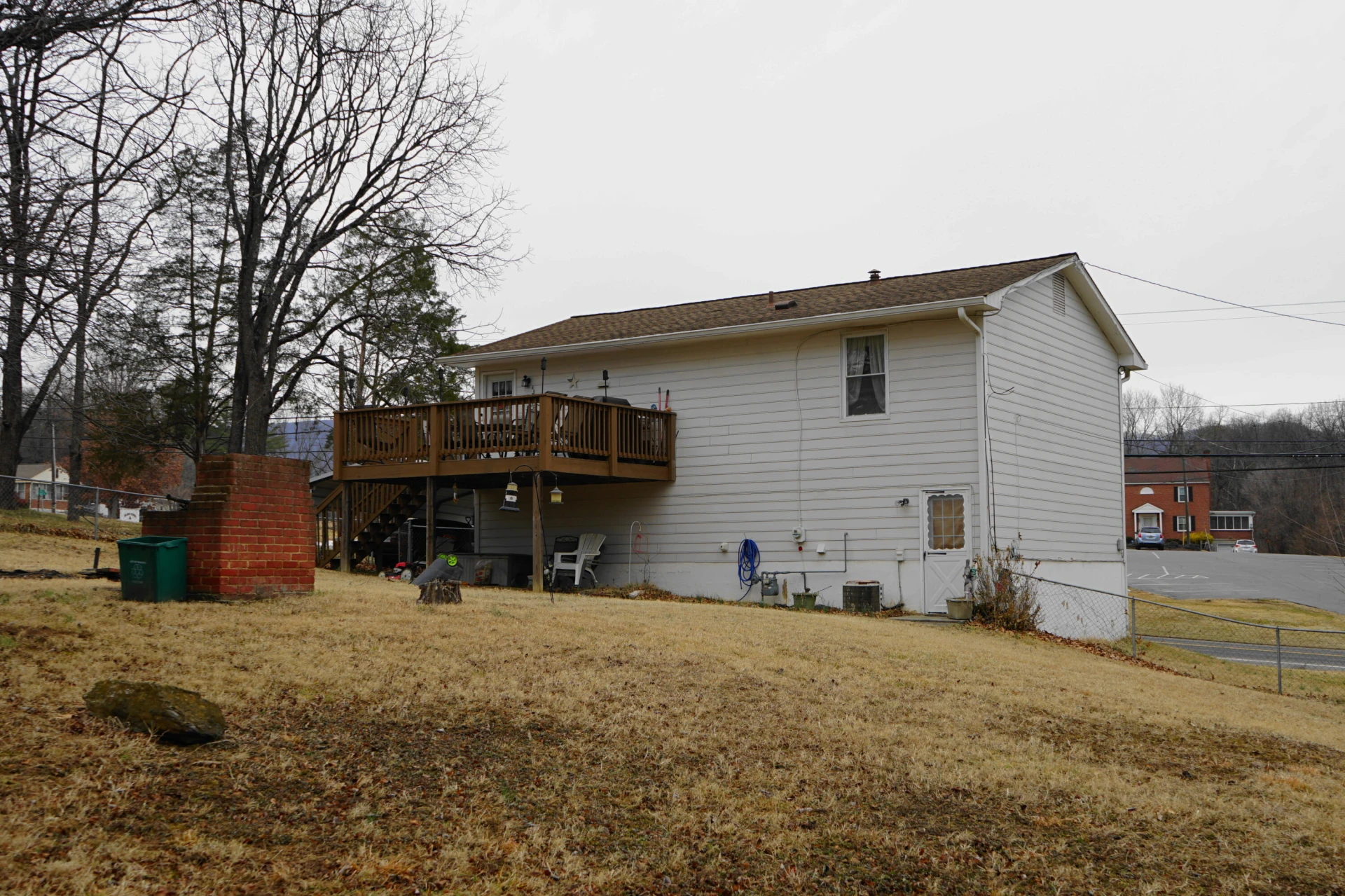 5320 Cove RD - Photo 2