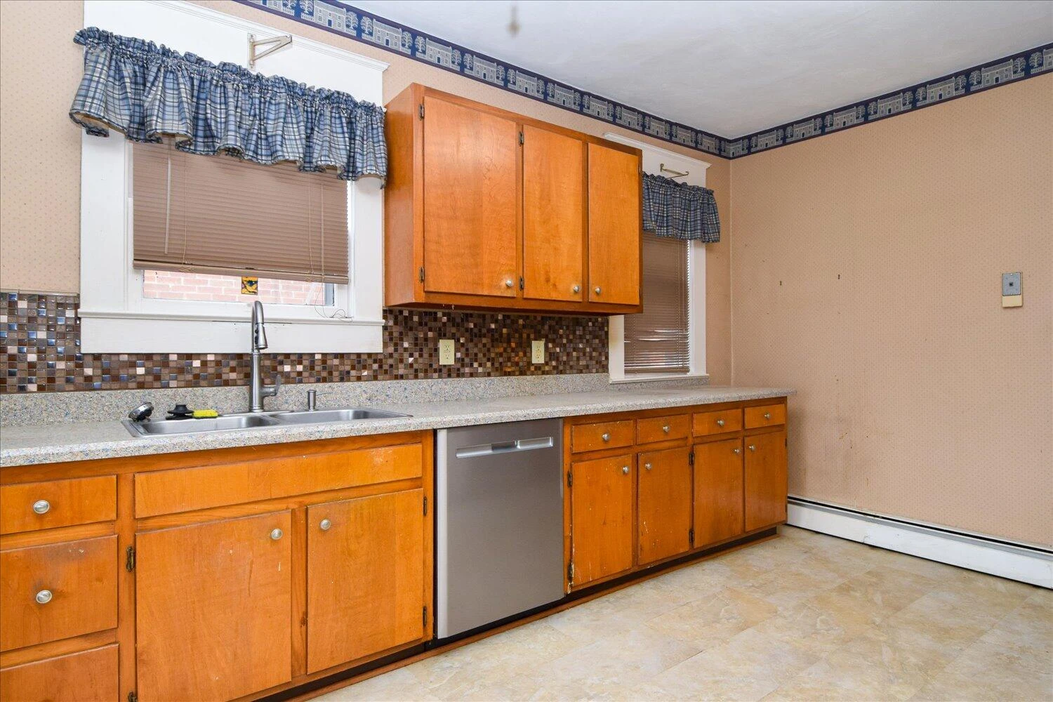 1906 Oxford AVE - Photo 15