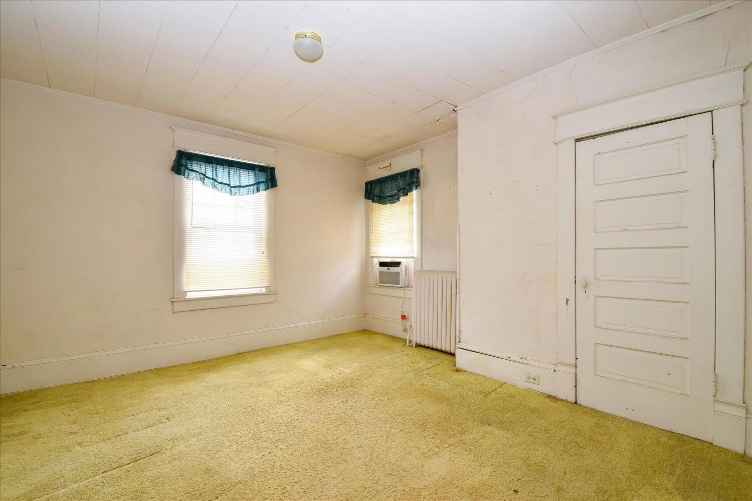 1906 Oxford AVE - Photo 18