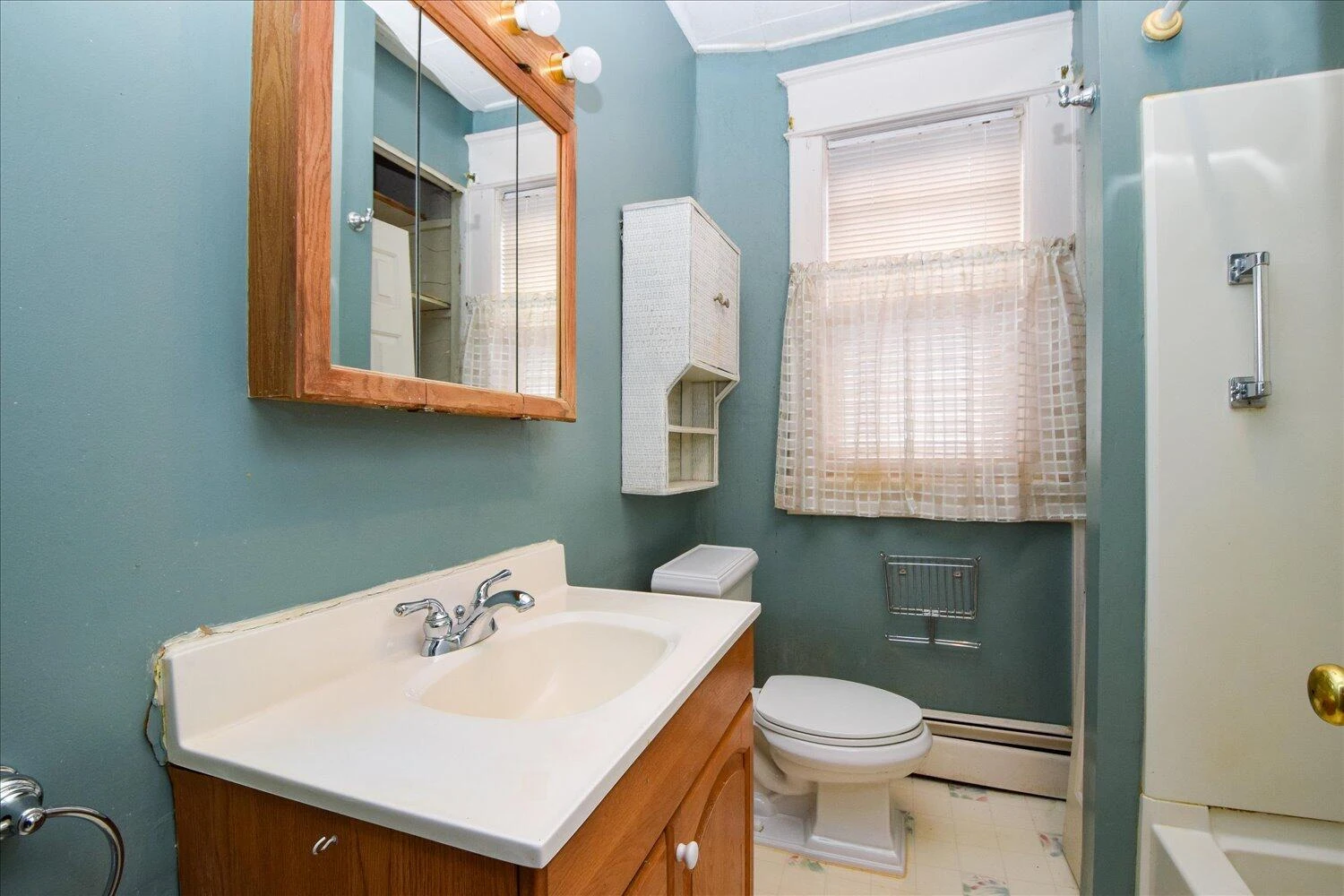 1906 Oxford AVE - Photo 22