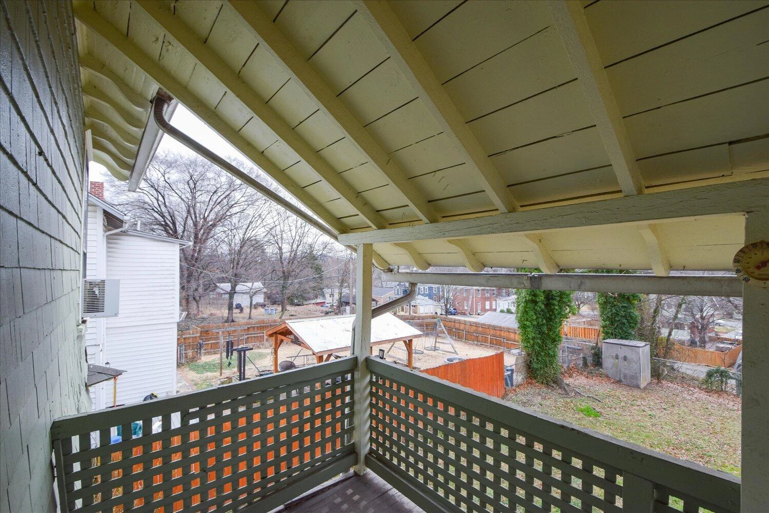 1906 Oxford AVE - Photo 30