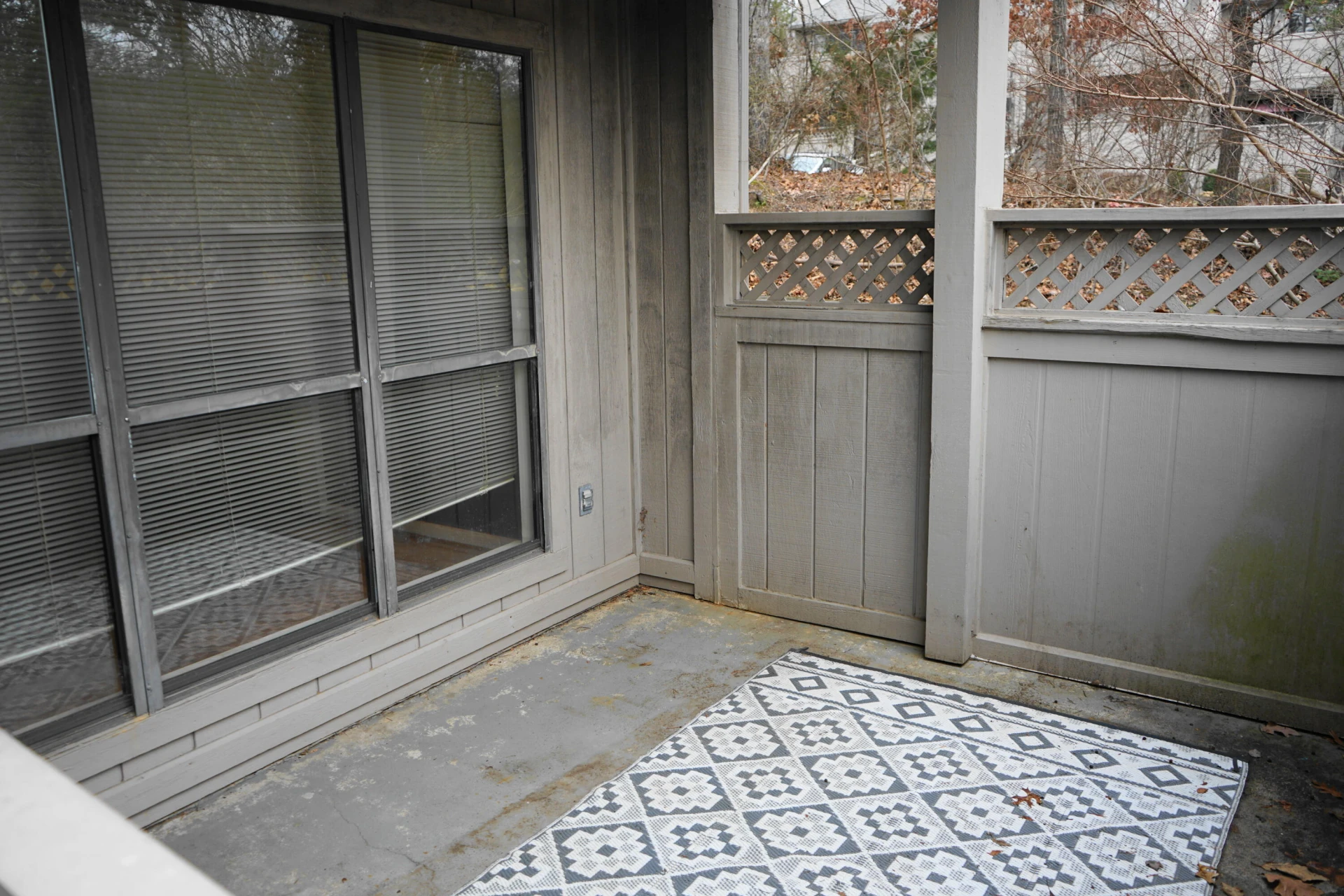 7116 Pine CT - Photo 2