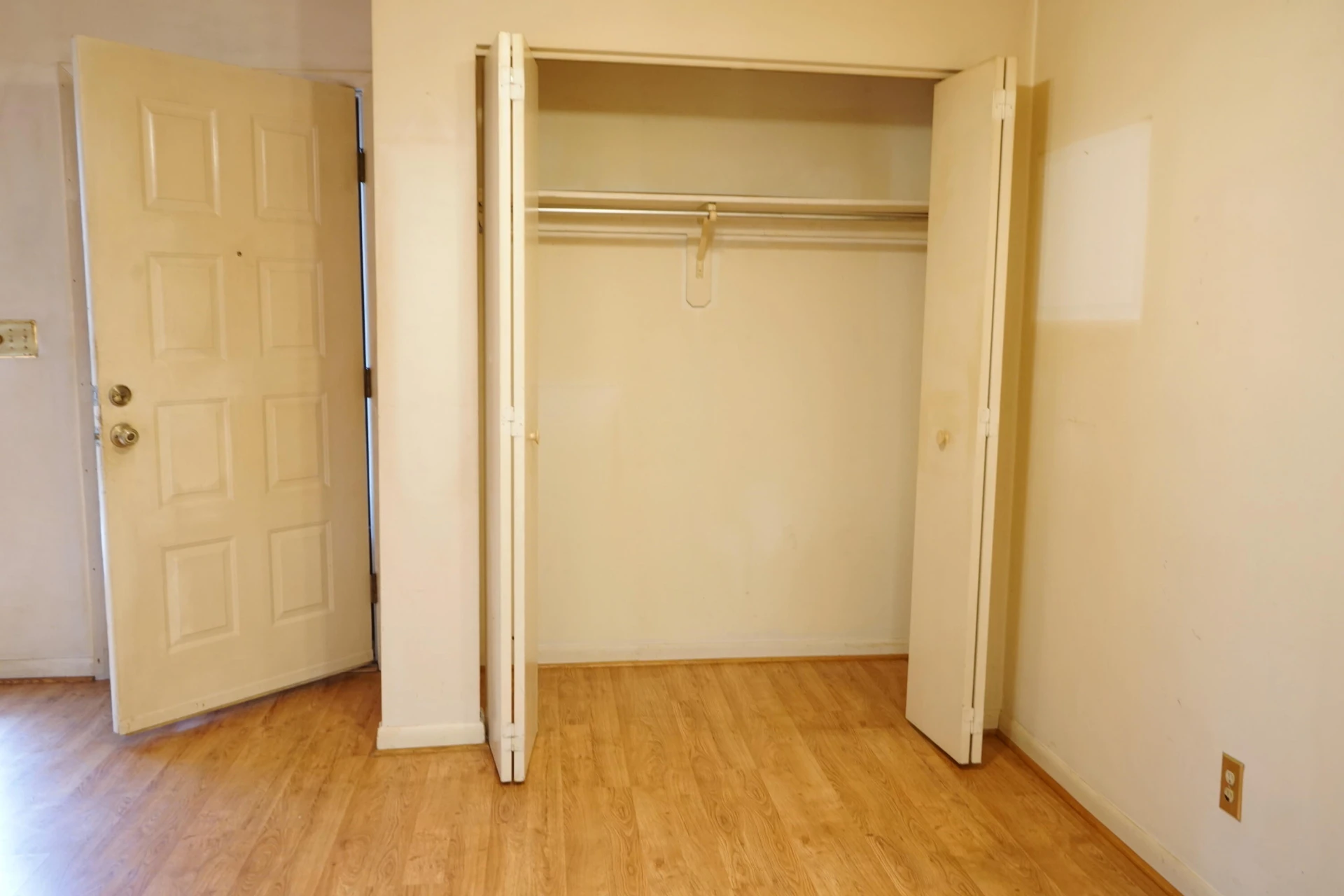 7116 Pine CT - Photo 7